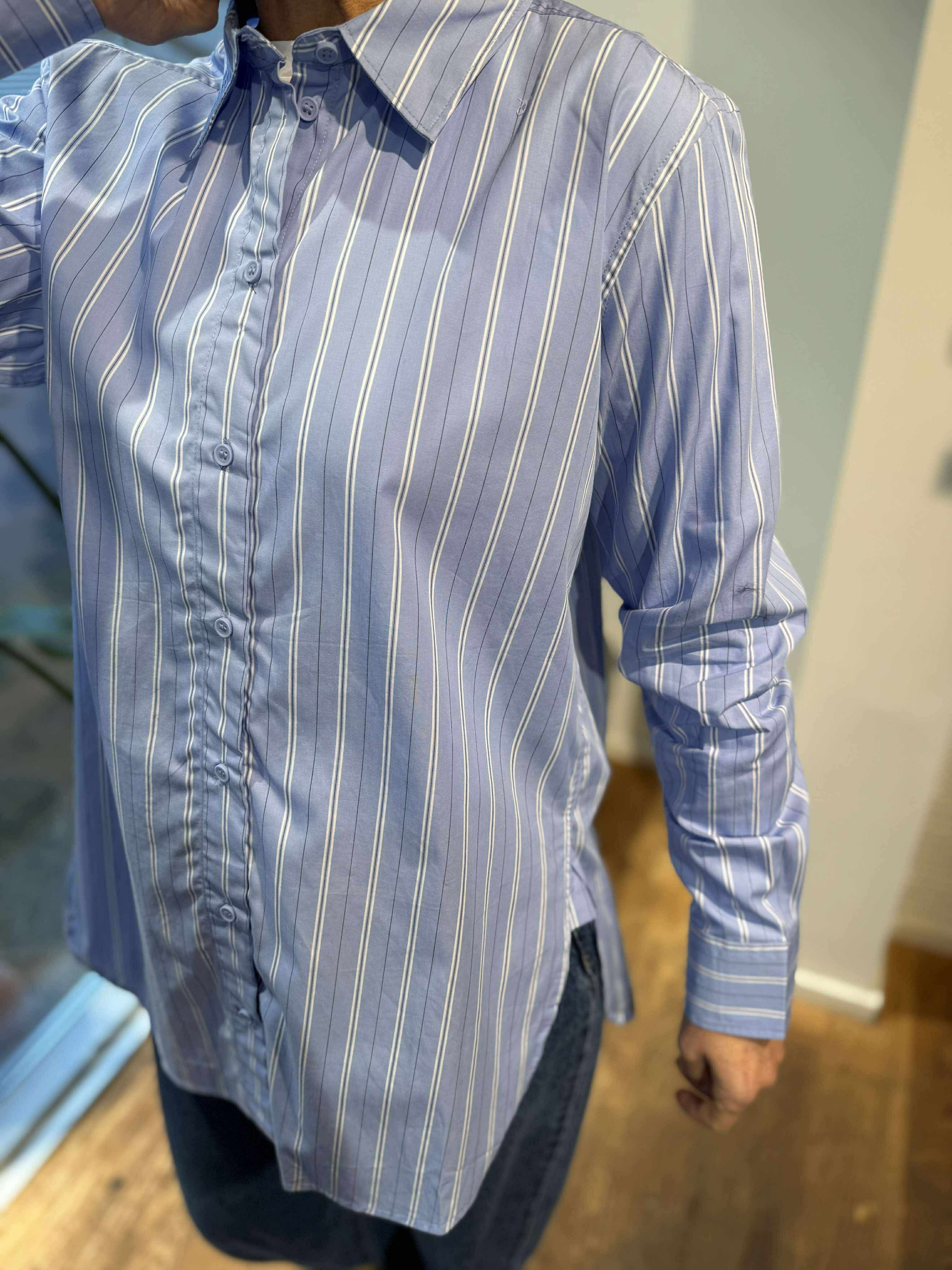 VMELINA Shirt - Hydrangea